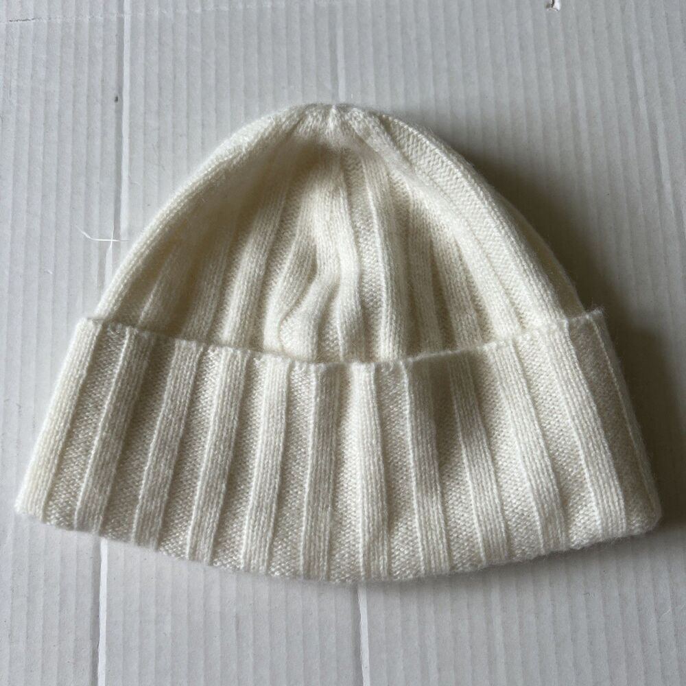 Theory 100% Cashmere OS White Beanie Hat Soft NWOT